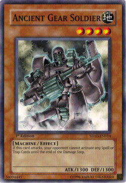 Ancient Gear Soldier - Structure Deck: Machine Re-Volt (Common) [SD10-014]