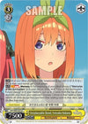 Image for Irreplaceable Bond, Yotsuba Nakano (The Quintessential Quintuplets 2) (5HY/W90-E018 C) - Weiss Schwarz