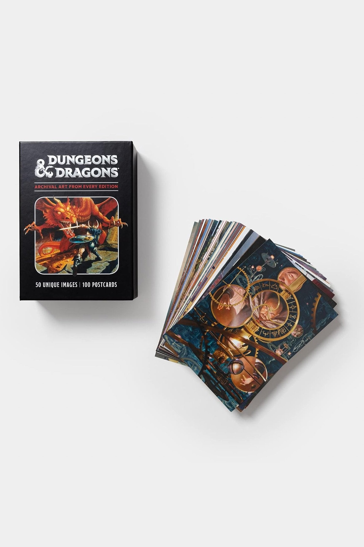 Dungeons & Dragons 100 Postcards: Archival Art From Multiple Editions: 100 Postcards